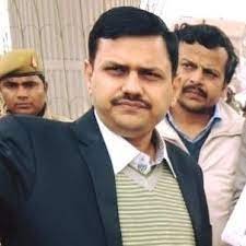 अन्नपूर्णा ग्रैंडयोरअग्नि कांड में जीवन बचाने वाले फायर फाइटर को डीएम करेंगे सम्मानित