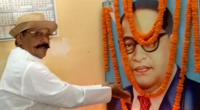 सफाई मजदूर संघ के द्वारा बाबा साहेब डॉक्टर भीमराव अंबेडकर जी की जयंती धूमधाम से मनाया