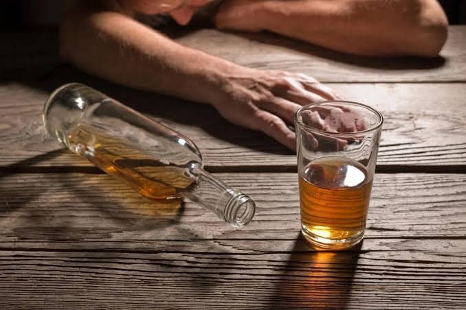 शराब की लत छोड़ने के लिए कुछ घरेलू उपाय, जानने के लिए पढ़ें पूरी खबर
