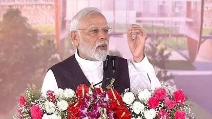 प्रधानमंत्री 42,000 करोड़ रुपये से अधिक की अनेक विकास पहलों का उद्घाटन, लोकार्पण और शिलान्यास करेंगे।