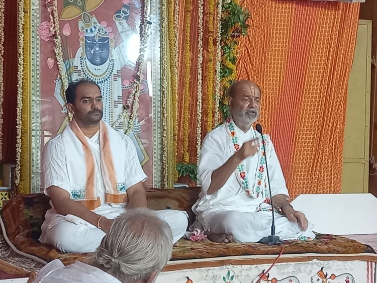 फिल्मों के माध्यम से सनातन धर्म में प्रहार को नही सहेगा हिन्दुस्तान धर्म गुरुओं ने किये विचार प्रकट