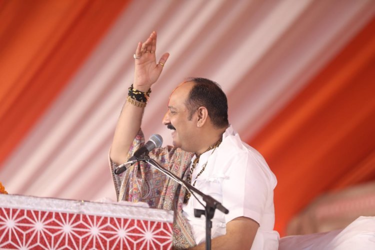 एक लोटा जल सभी समस्याओं का हल :- प्रदीप मिश्रा