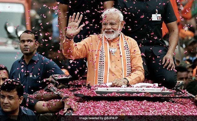 अपने संसदीय क्षेत्र के 50वें दौरे पर शुक्रवार को काशी आएंगे मोदी